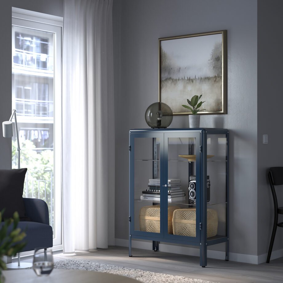 Glass-door cabinet, 81x113 cm